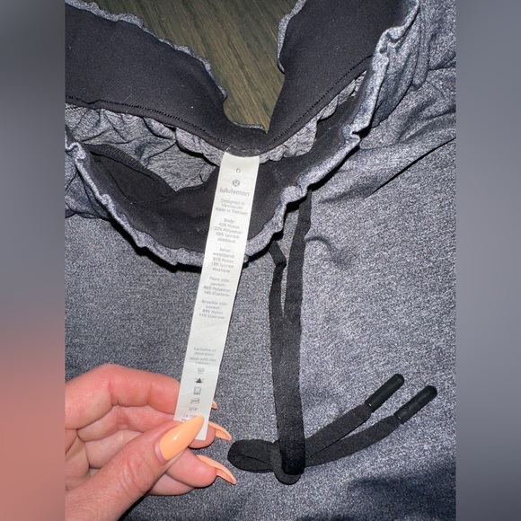 Lululemon ATHLETICA Women’s Gray Jogger Pants stretch waist - Picture 2 of 5